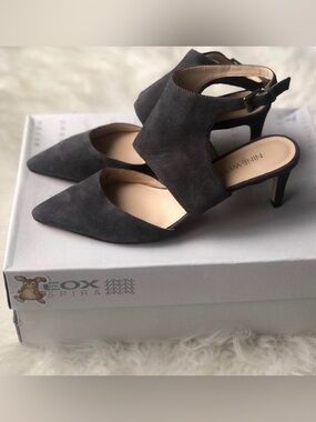 Nine West Grey Suede Kitten Heels